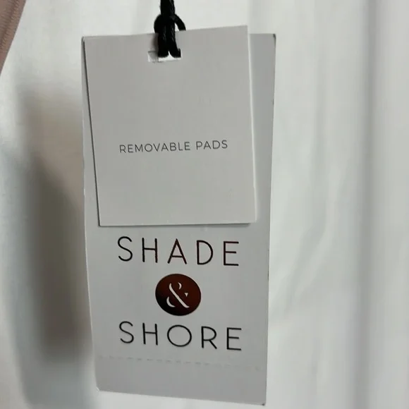 Shade & Shore bikini top. - Picture 5 of 5